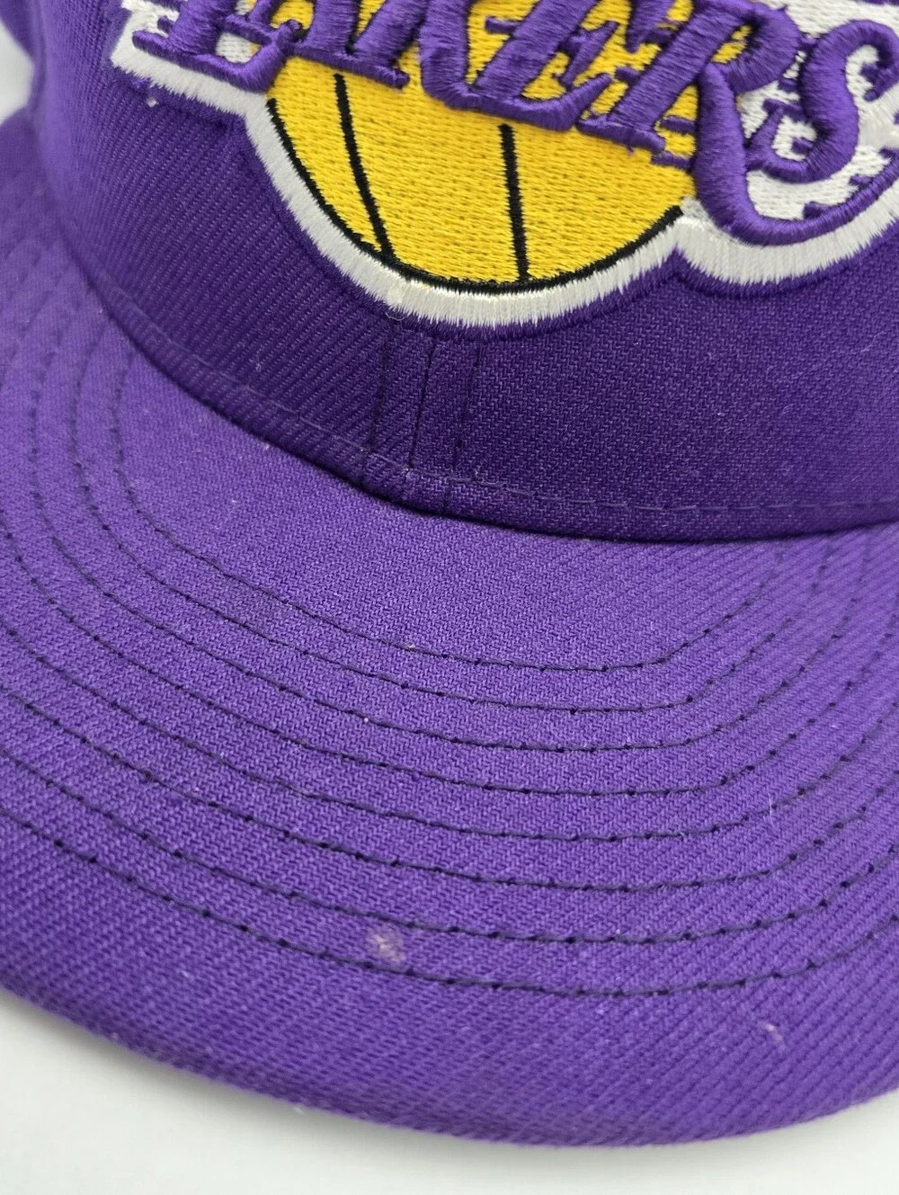 Youth New Era 9Fifty Los Angeles Lakers Adjustable Snapback Hat